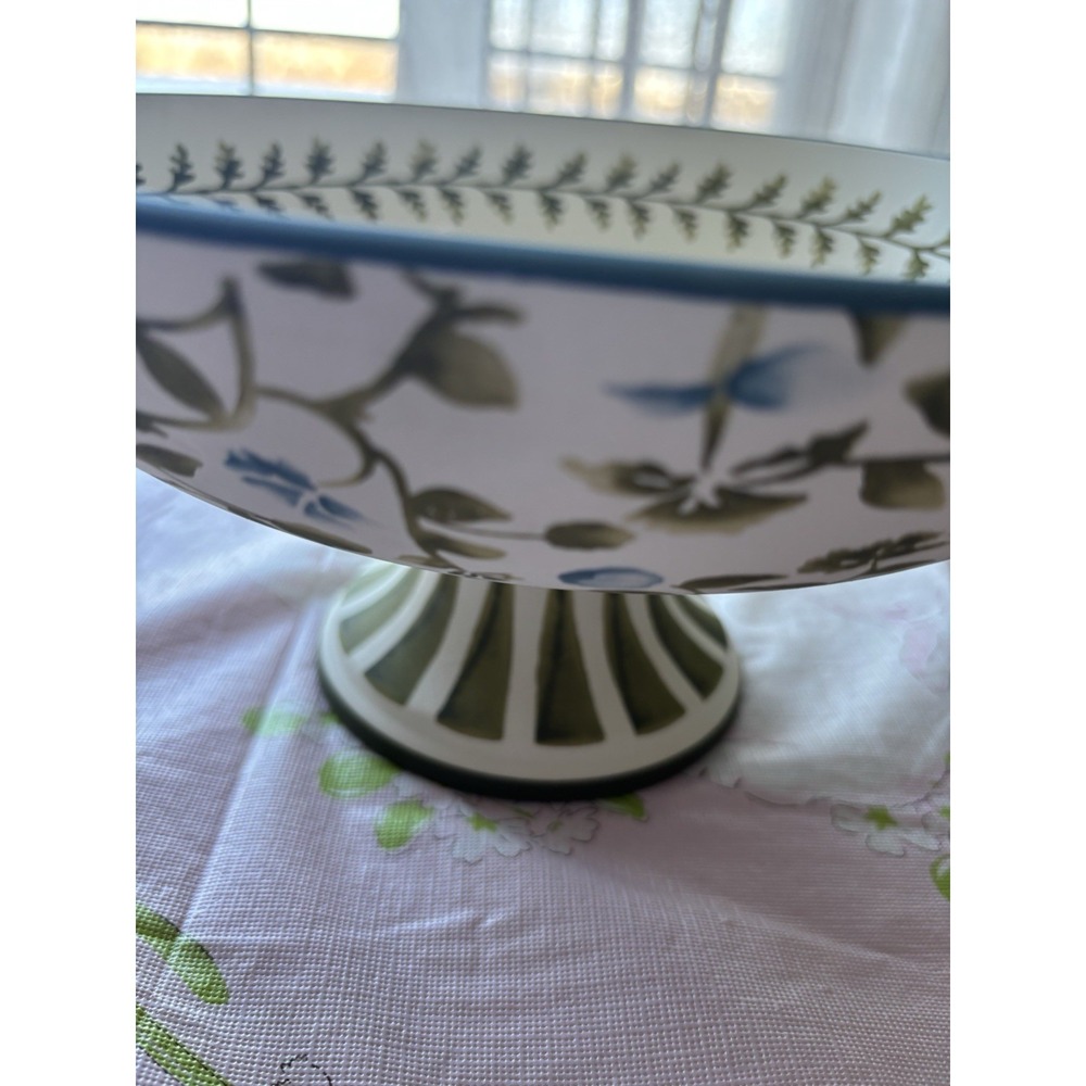 Threshold 10" Ceramic Pedistal Bowl - Rare !!!!